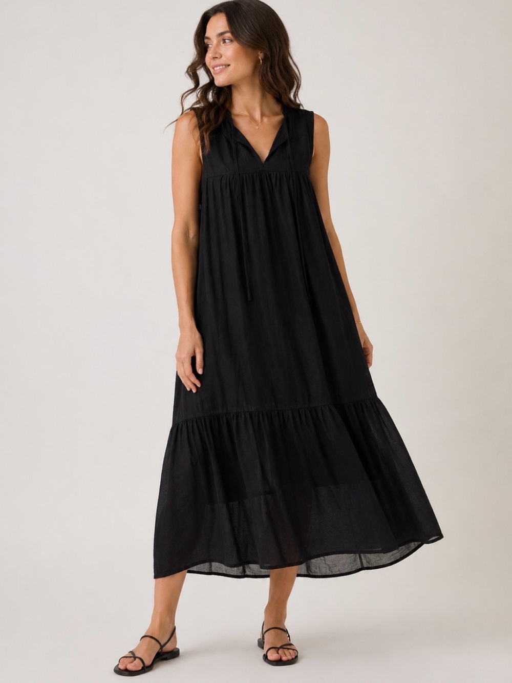 Uniqlo Black Sleeveless Maxi Dress Size Medium Pockets